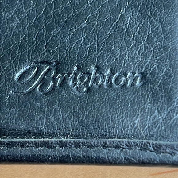 BRIGHTON Wallet Purse Crossbody Black Leather and Silver - Picture 5 of 14